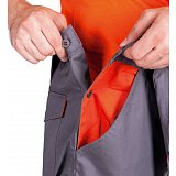 další vyobrazení Montérkové pracovní kalhoty s laclem DESMAN