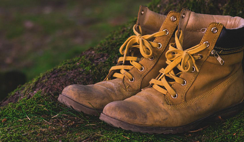 JAK PEČOVAT O PRACOVNÍ OBUV?